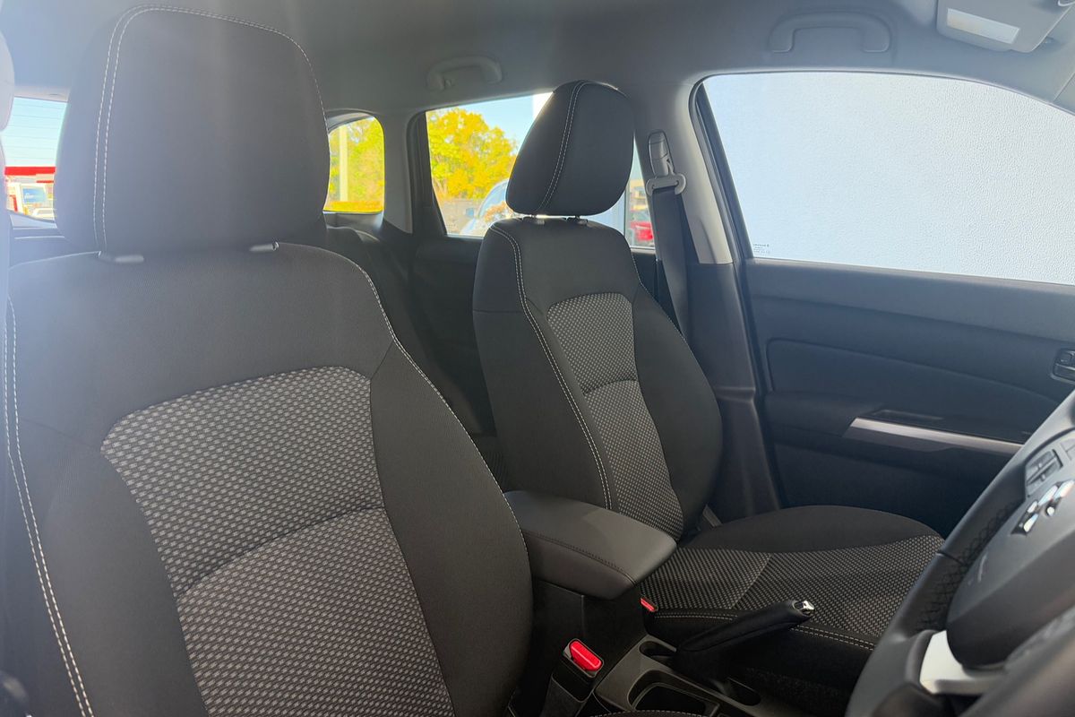 2025 Suzuki Vitara LY Series II