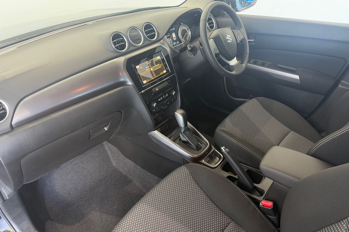2025 Suzuki Vitara LY Series II