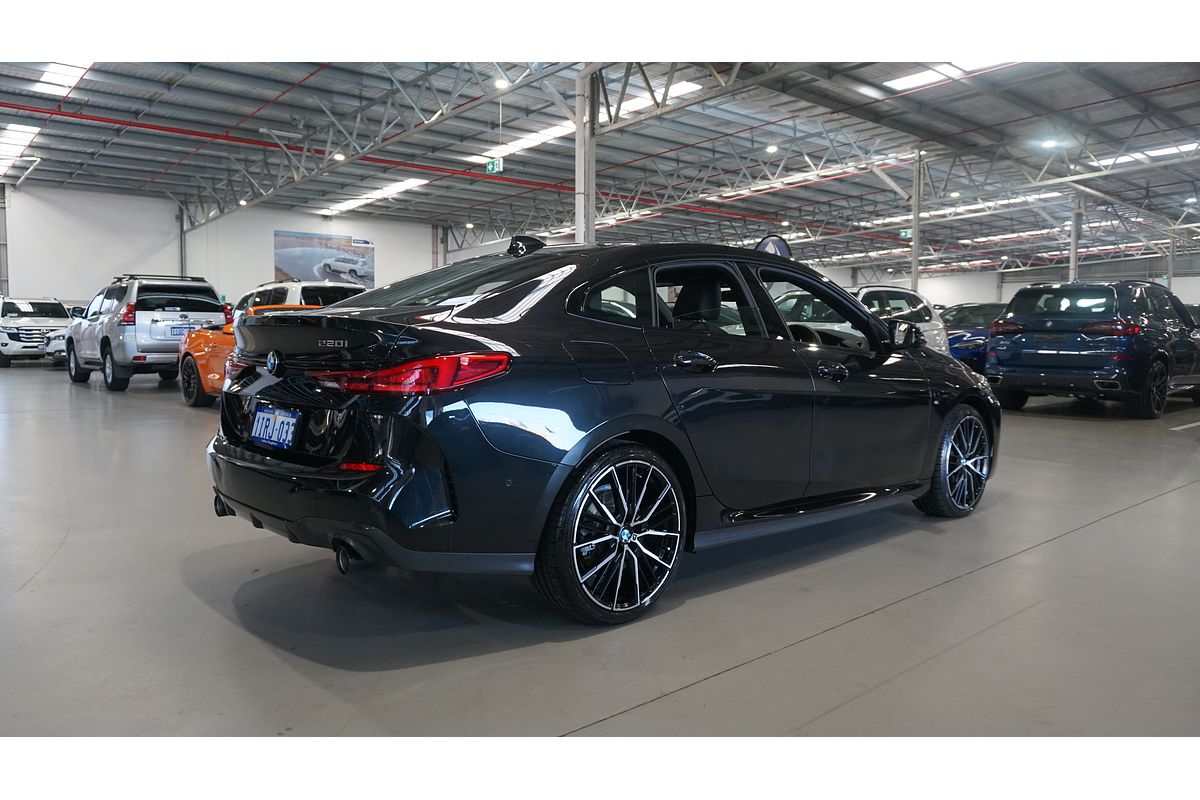 2023 BMW 2 Series 220i M Sport G42