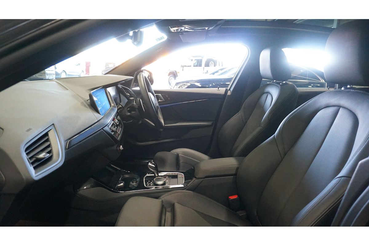 2023 BMW 2 Series 220i M Sport G42