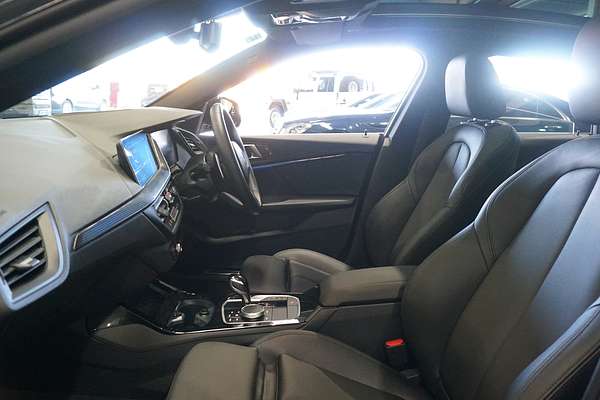 2023 BMW 2 Series 220i M Sport G42
