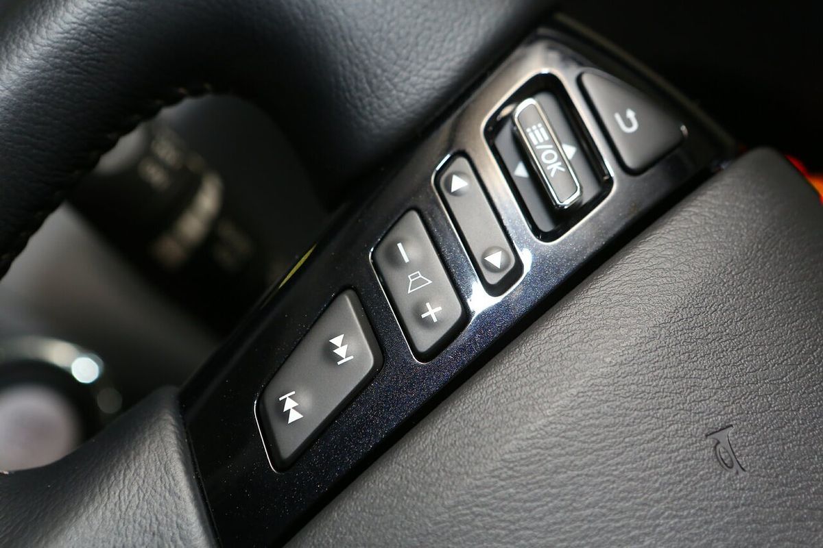 2025 Nissan Patrol Ti Y62