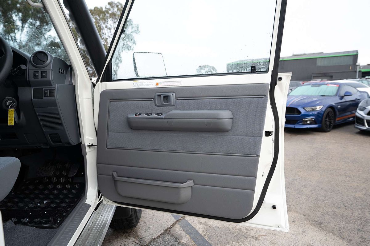 2025 Toyota Landcruiser GXL GDJL79R 4X4