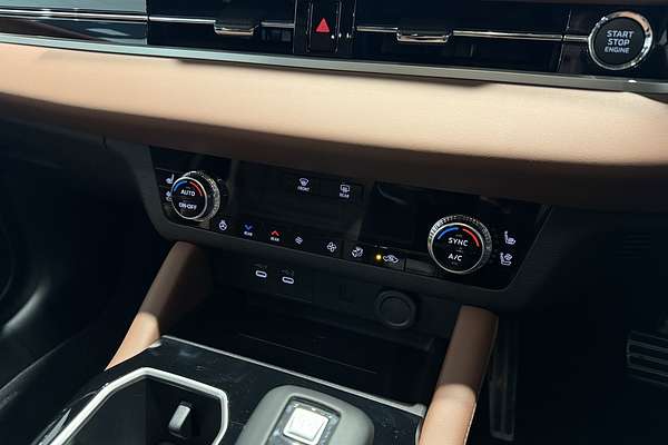 2025 Mitsubishi Outlander