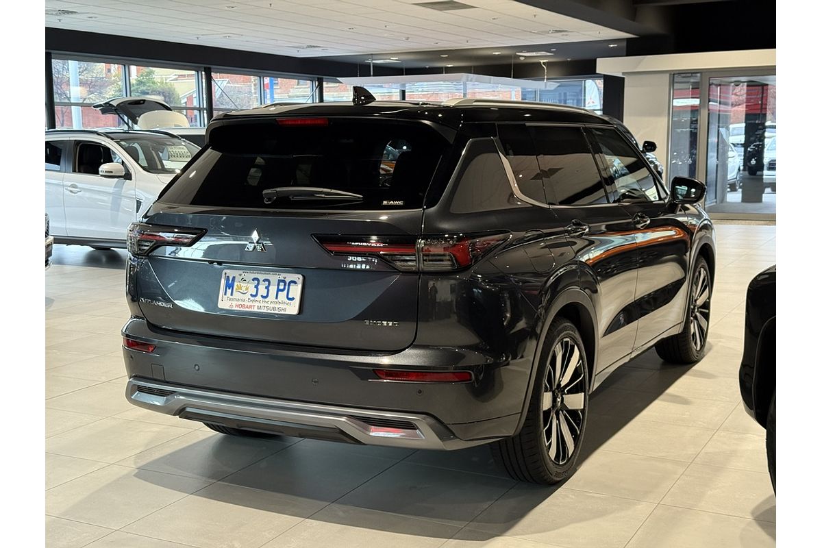2025 Mitsubishi Outlander