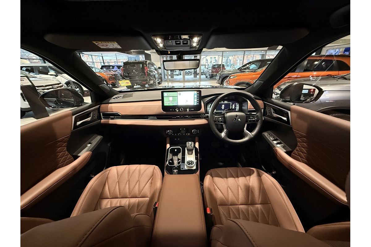 2025 Mitsubishi Outlander