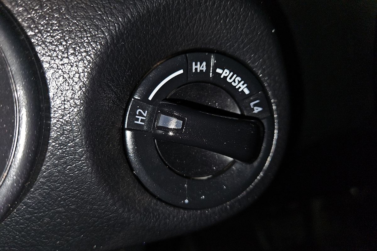 2020 Toyota Hilux SR GUN126R 4X4
