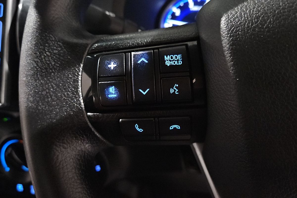 2020 Toyota Hilux SR GUN126R 4X4