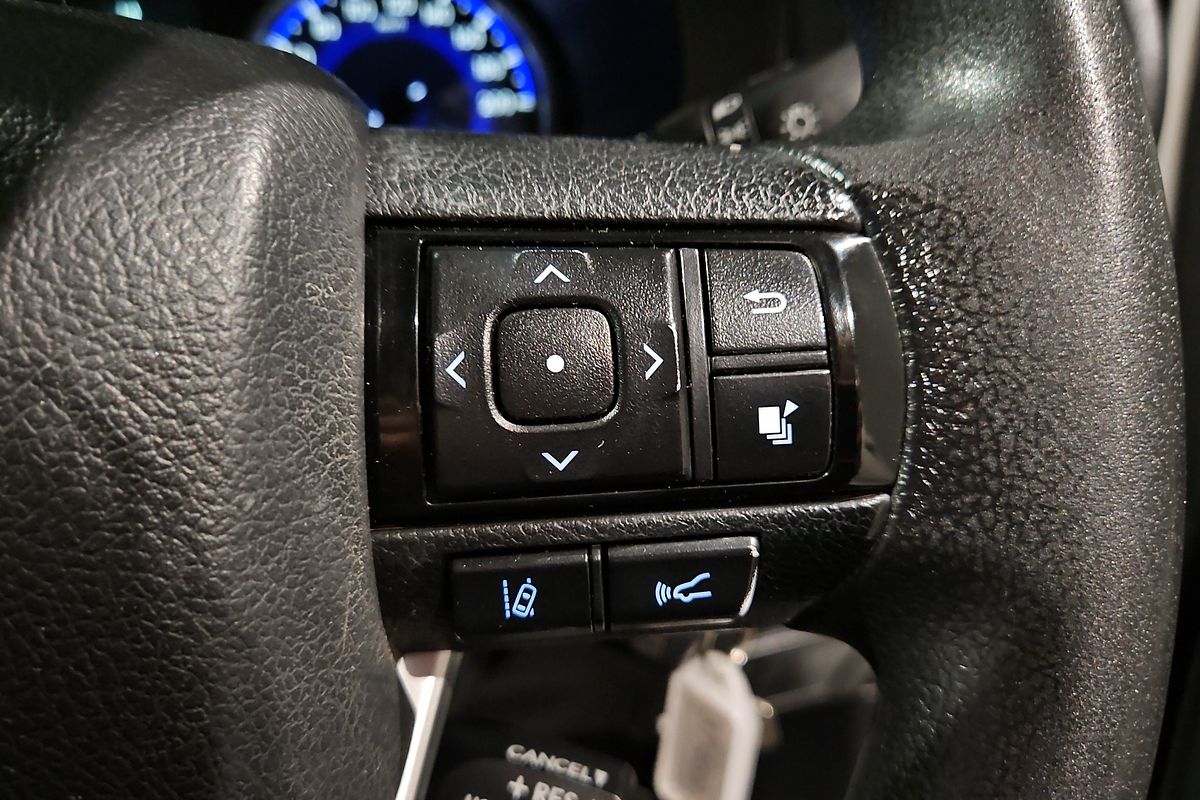 2020 Toyota Hilux SR GUN126R 4X4