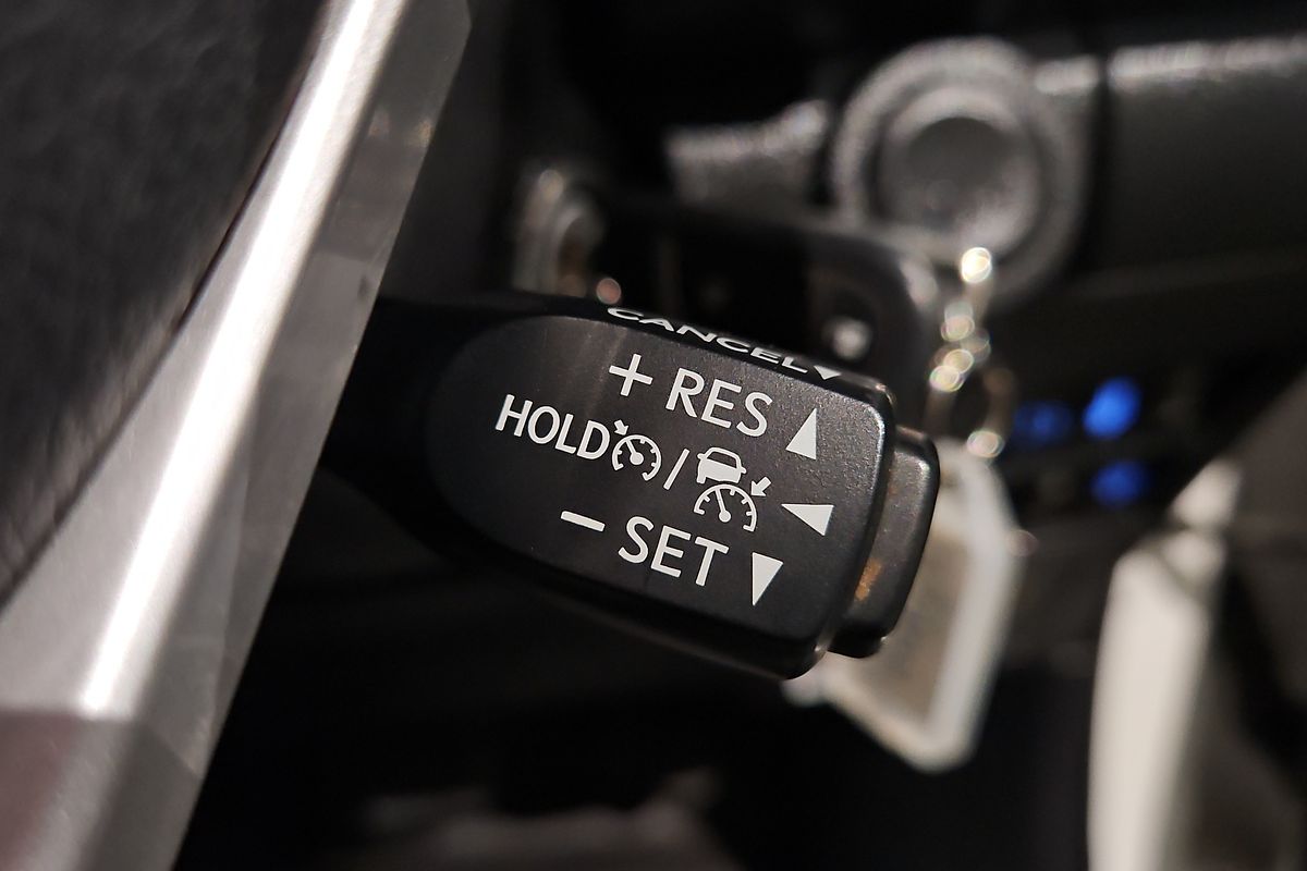 2020 Toyota Hilux SR GUN126R 4X4