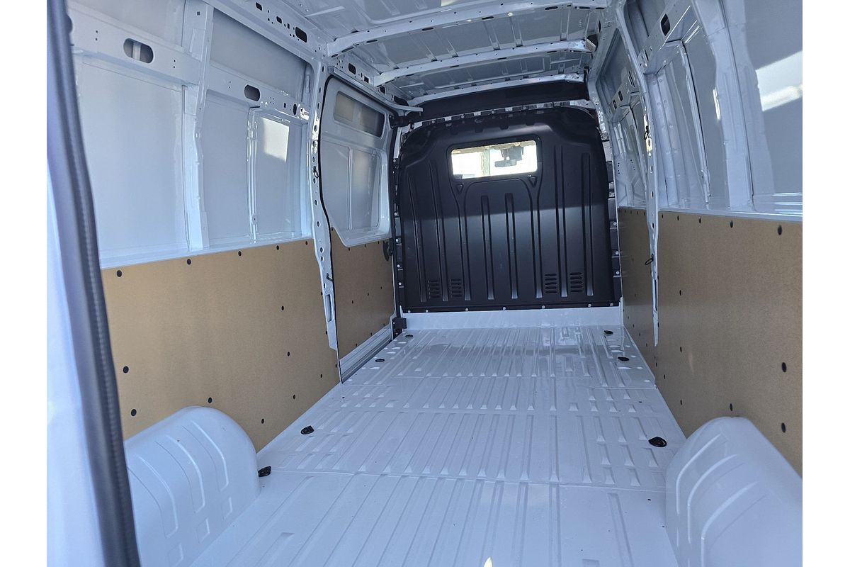 2024 Renault Master Pro 110kW X62 Phase 2 LWB