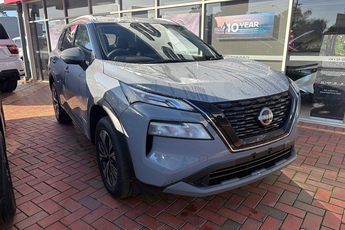 2025 Nissan X-TRAIL ST-L e-POWER T33