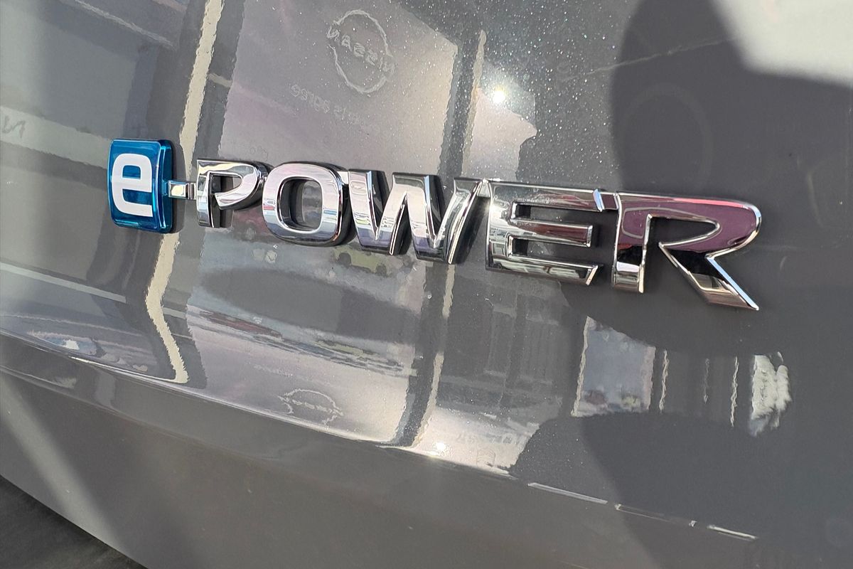 2025 Nissan X-TRAIL ST-L e-POWER T33