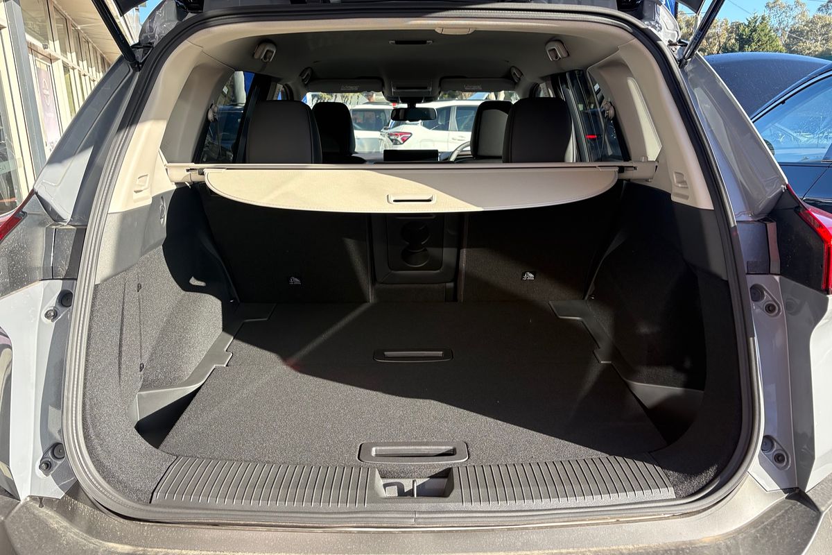 2025 Nissan X-TRAIL ST-L e-POWER T33