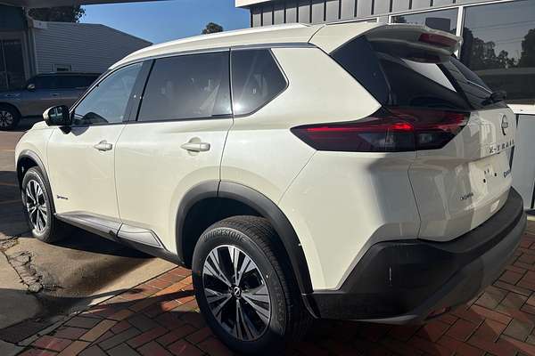 2025 Nissan X-TRAIL ST-L e-POWER T33