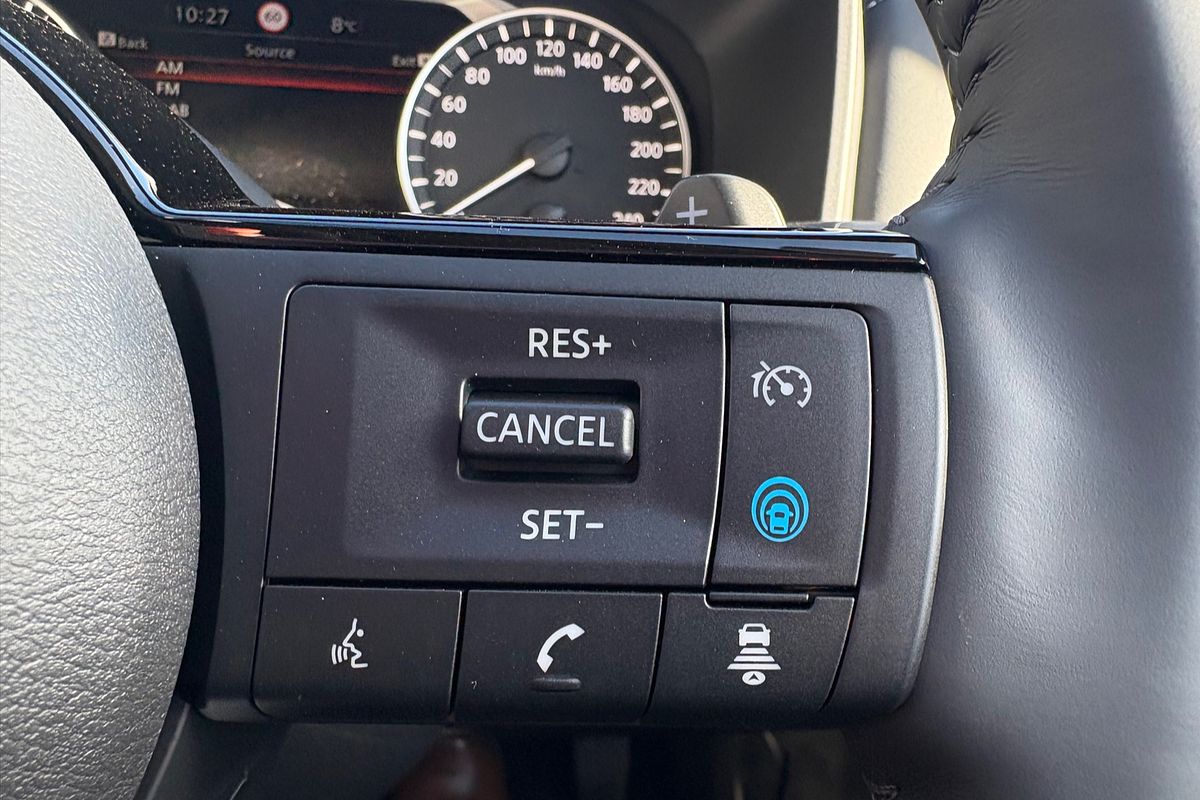 2025 Nissan X-TRAIL ST-L T33