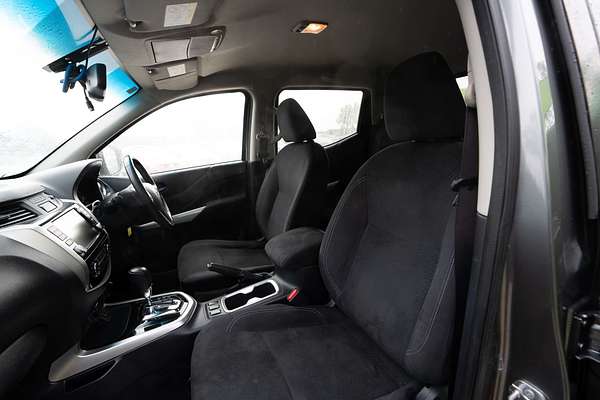 2019 Nissan Navara ST D23 Series 4 4X4