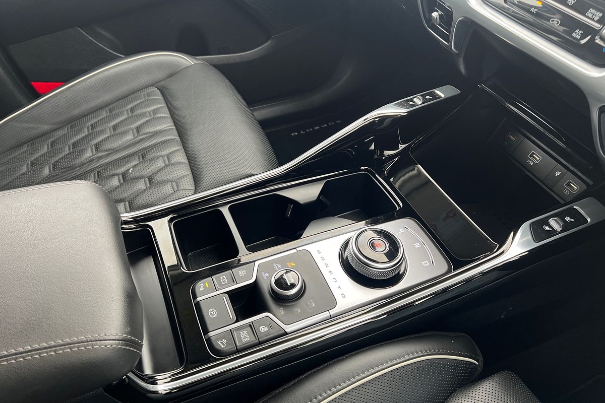 2023 Kia Sorento PHEV GT-Line MQ4