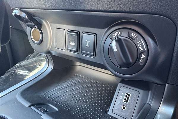 2024 Nissan Navara SL Warrior D23 4X4