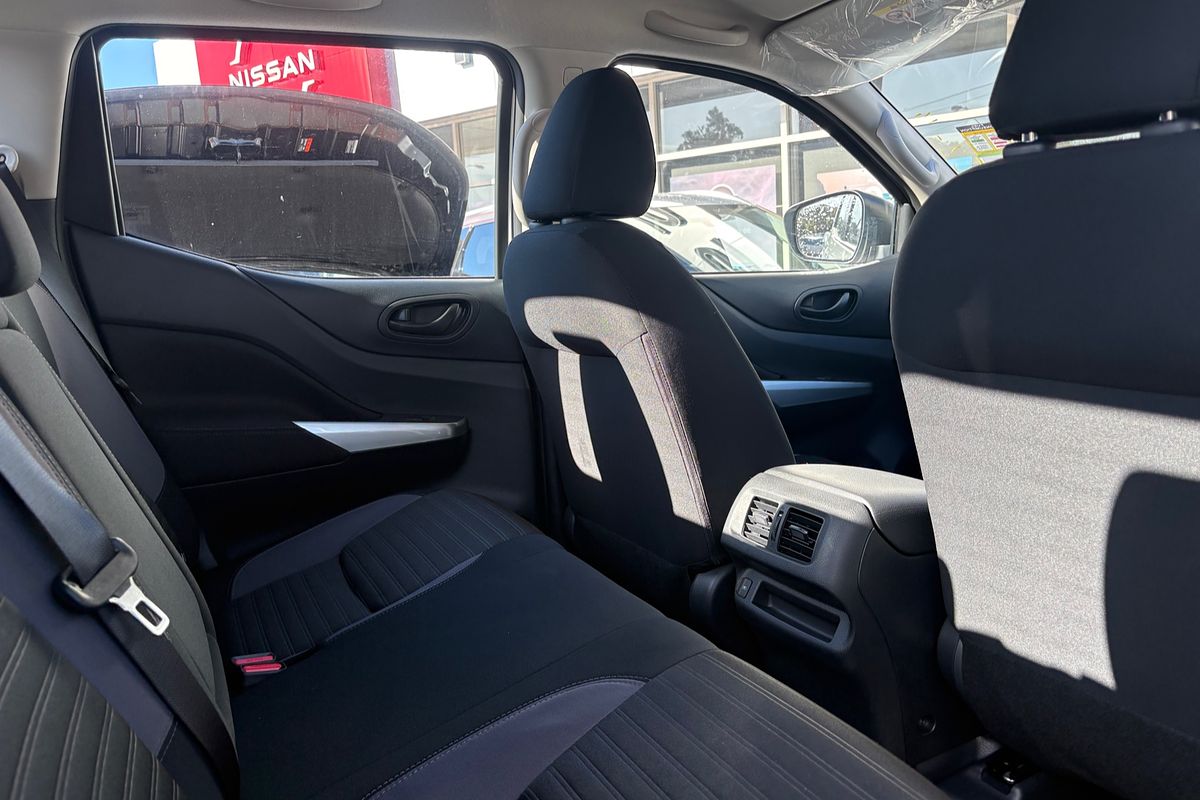 2024 Nissan Navara SL Warrior D23 4X4