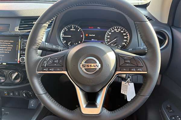 2024 Nissan Navara ST D23 4X4