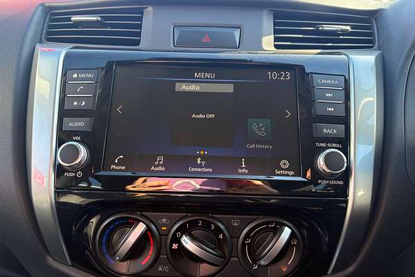 2024 Nissan Navara ST D23 4X4