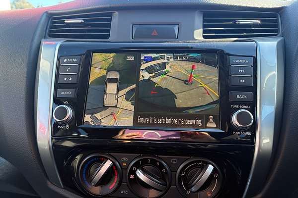 2024 Nissan Navara ST D23 4X4