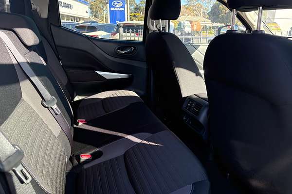 2024 Nissan Navara ST D23 4X4