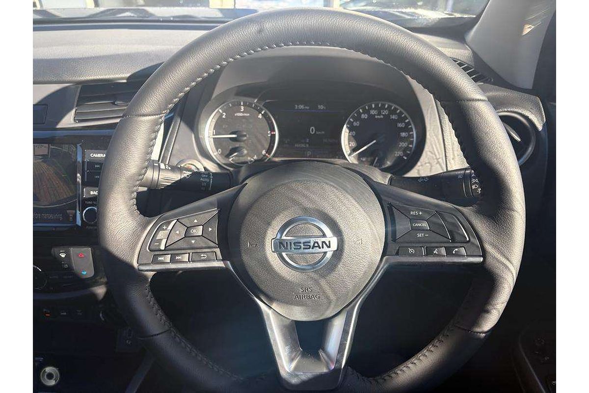 2025 Nissan Navara ST-X D23 4X4