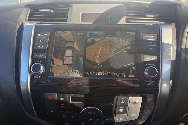 2025 Nissan Navara ST-X D23 4X4