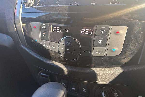 2025 Nissan Navara ST-X D23 4X4