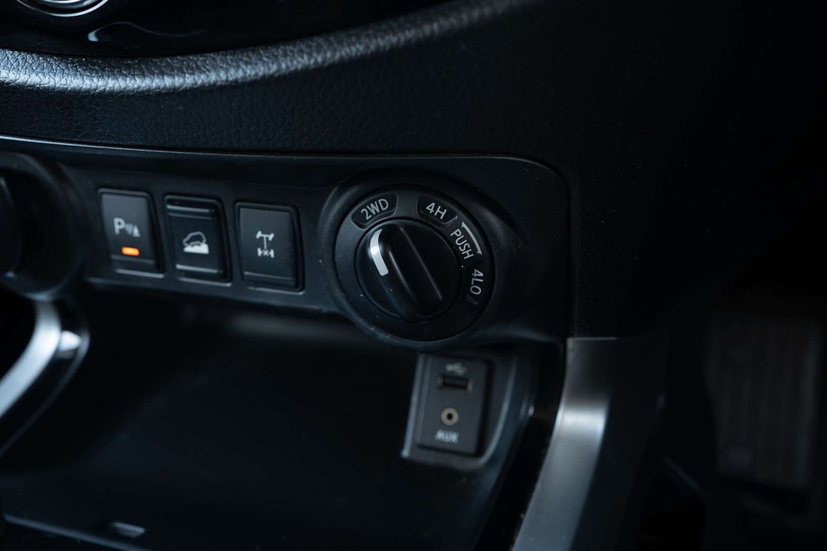 2016 Nissan Navara ST-X D23 Series 2 4X4
