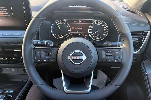 2025 Nissan X-TRAIL ST-L e-POWER T33