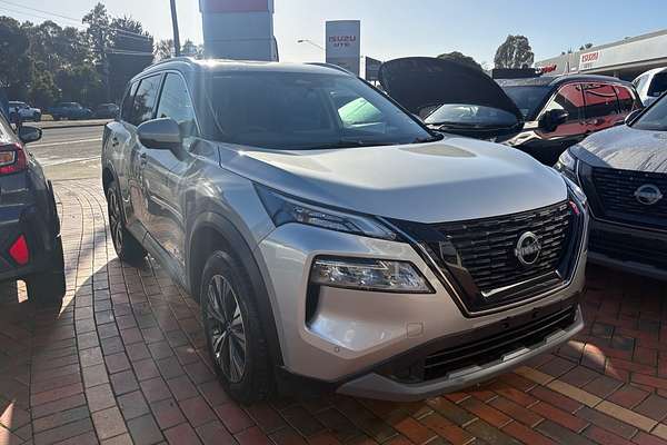 2025 Nissan X-TRAIL ST-L e-POWER T33