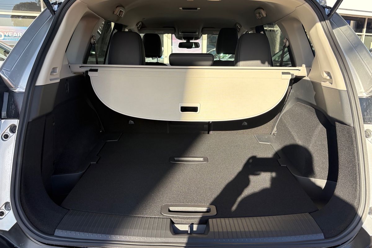 2025 Nissan X-TRAIL ST-L e-POWER T33