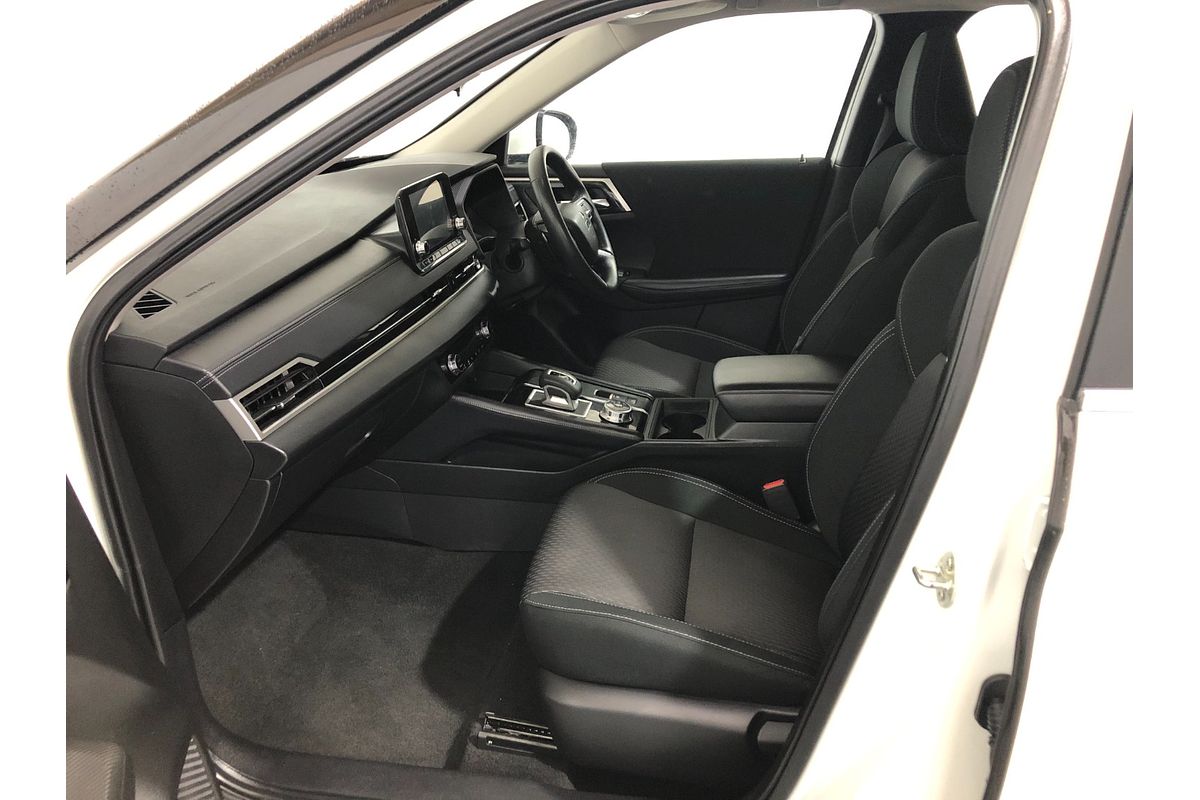 2023 Mitsubishi Outlander ES ZM
