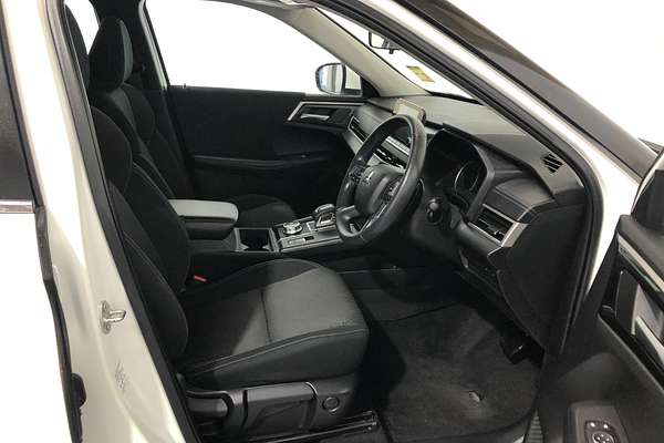 2023 Mitsubishi Outlander ES ZM
