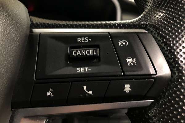 2023 Mitsubishi Outlander ES ZM