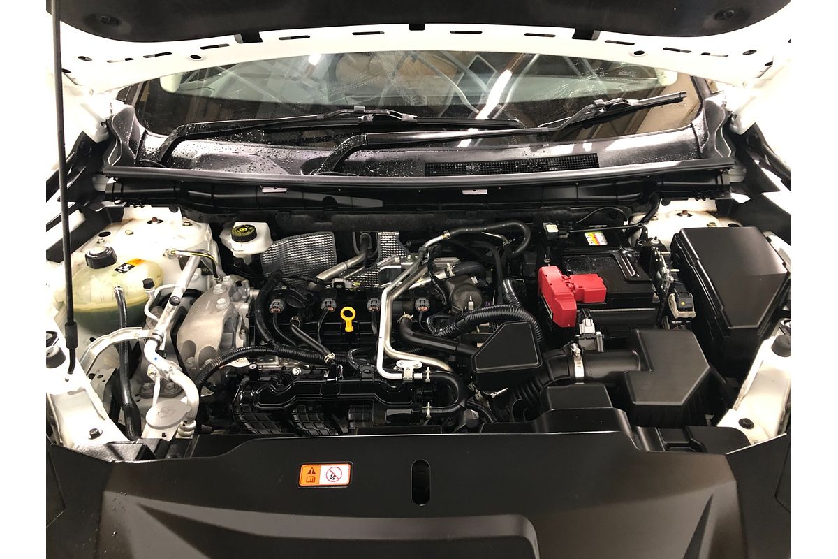 2023 Mitsubishi Outlander ES ZM