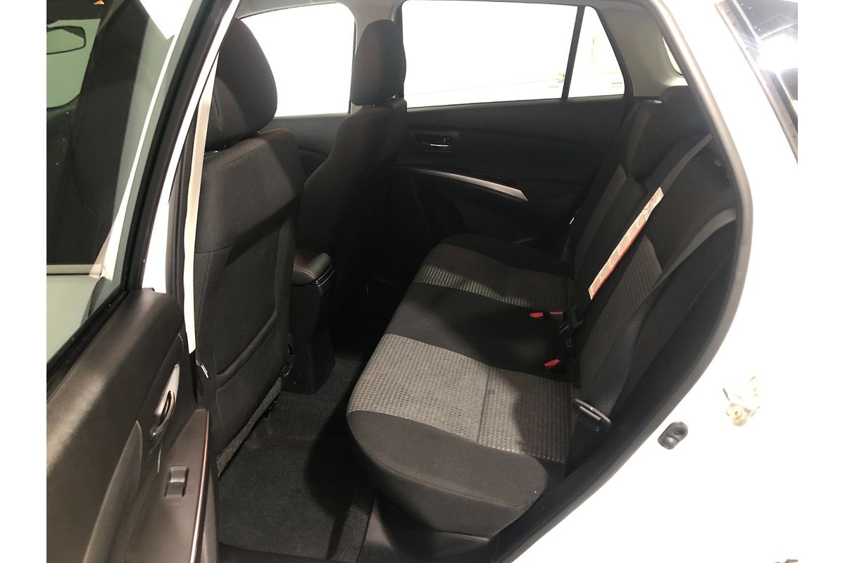 2022 Suzuki S-Cross Turbo JY