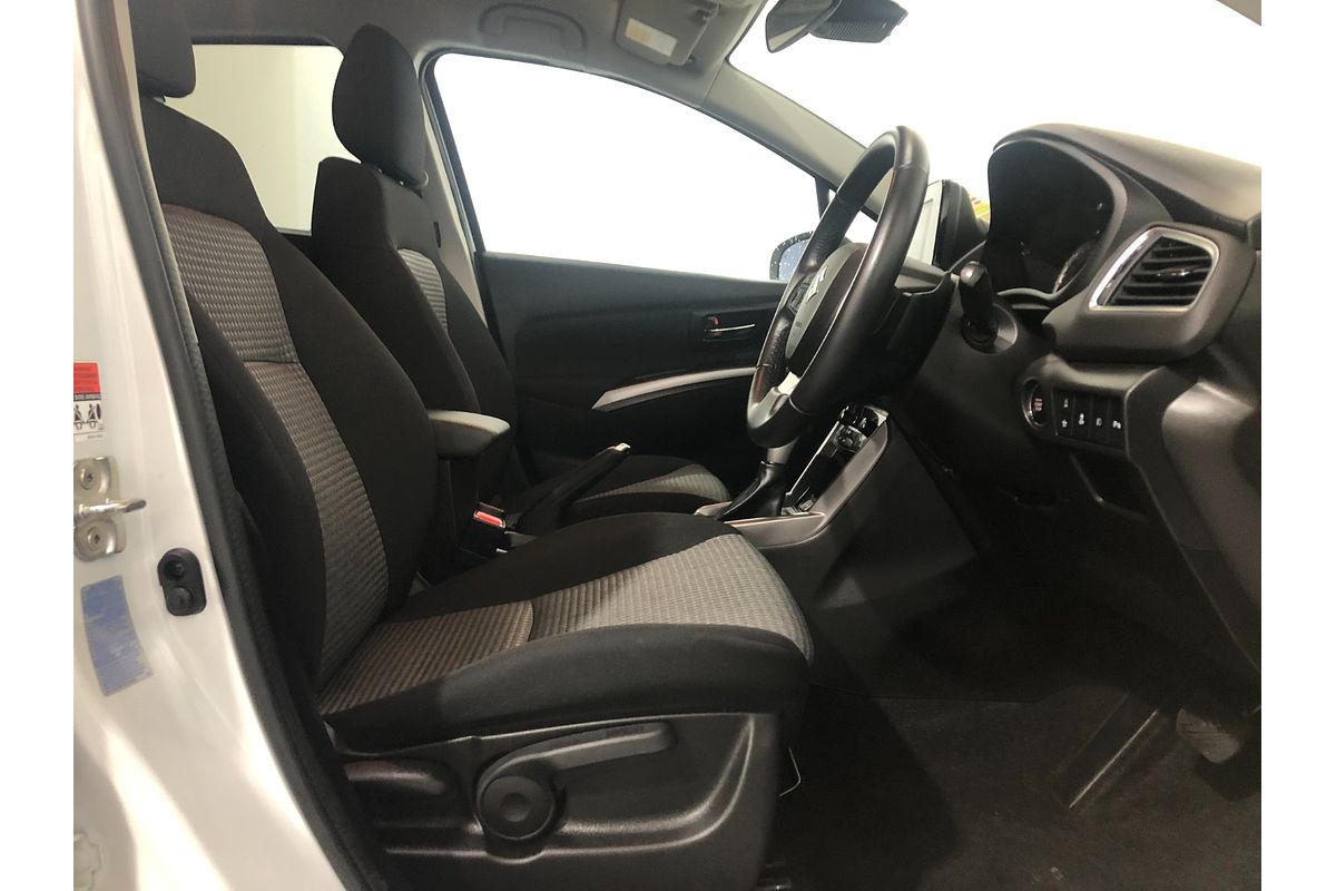 2022 Suzuki S-Cross Turbo JY