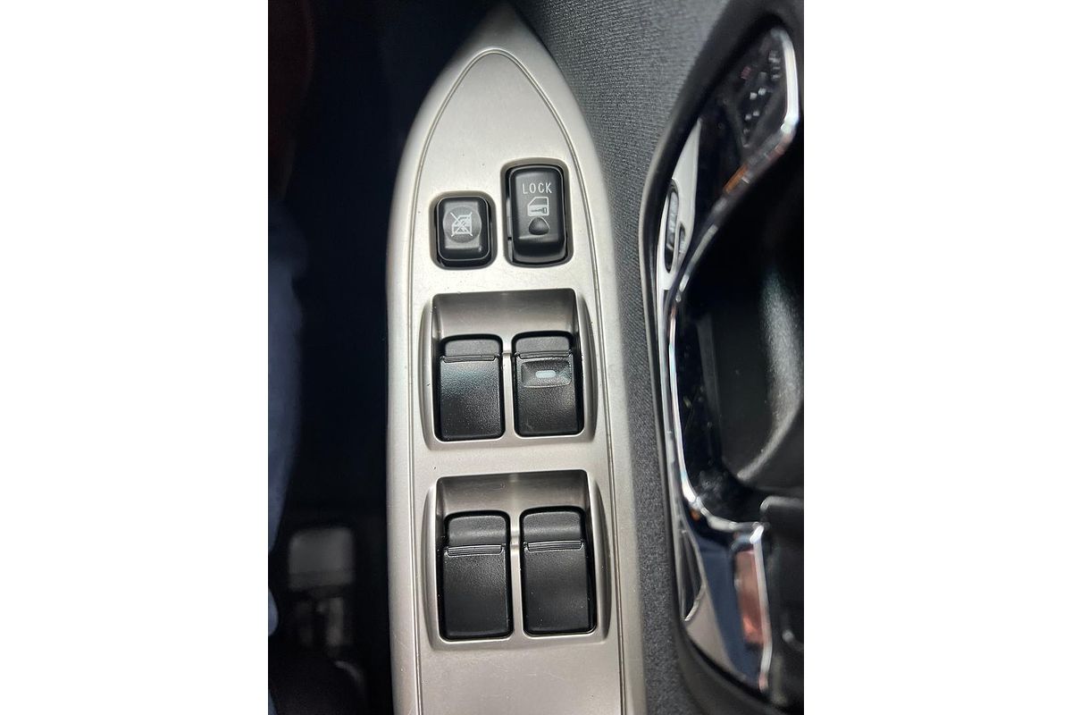 2013 Mitsubishi Pajero GLX-R NW