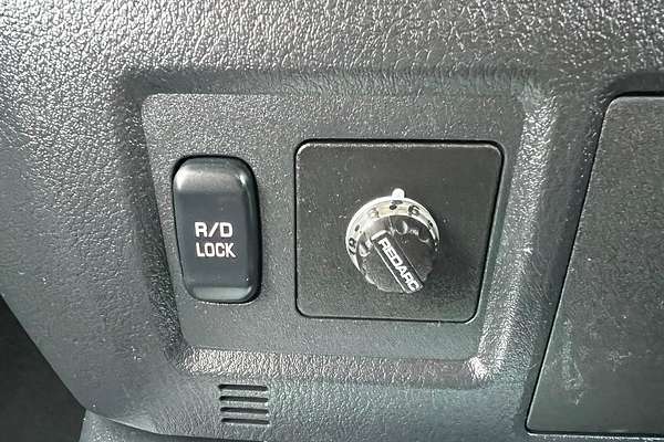 2013 Mitsubishi Pajero GLX-R NW
