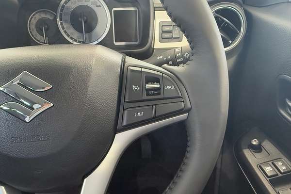 2024 Suzuki Ignis GLX MF Series II