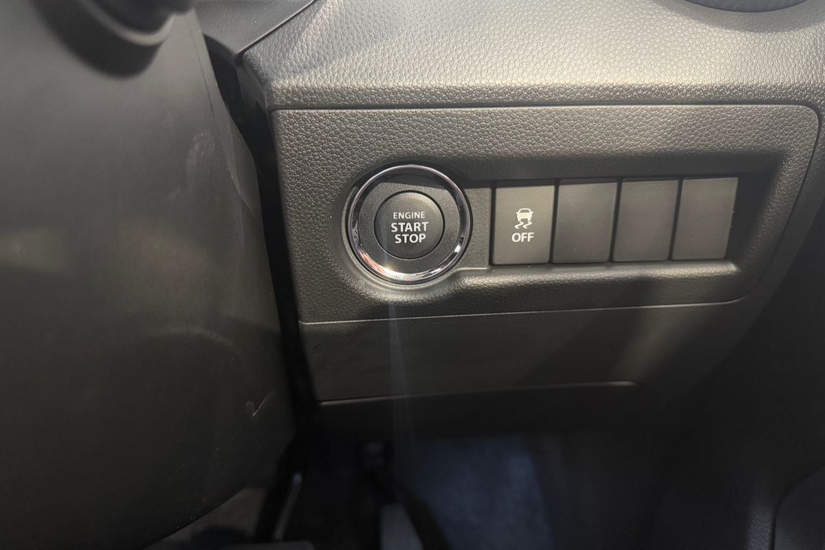 2024 Suzuki Ignis GLX MF Series II