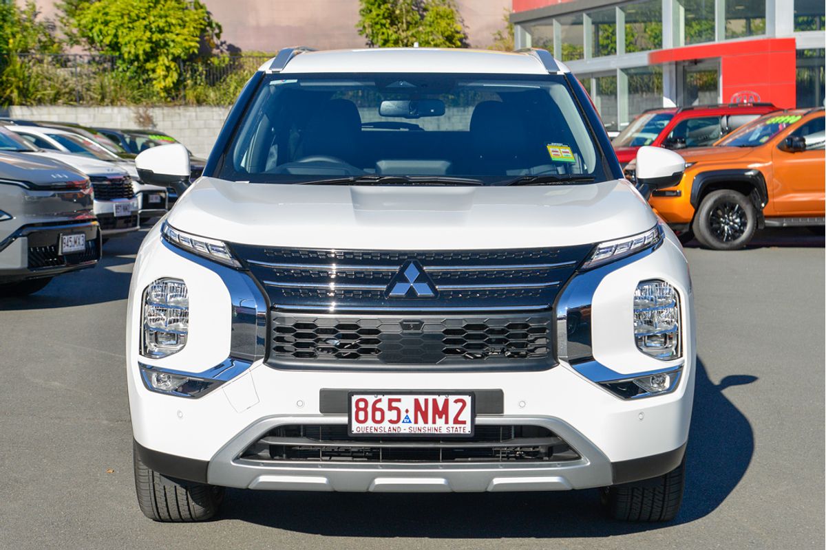 2025 Mitsubishi Outlander PHEV Aspire ZM