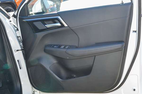 2025 Mitsubishi Outlander PHEV Aspire ZM