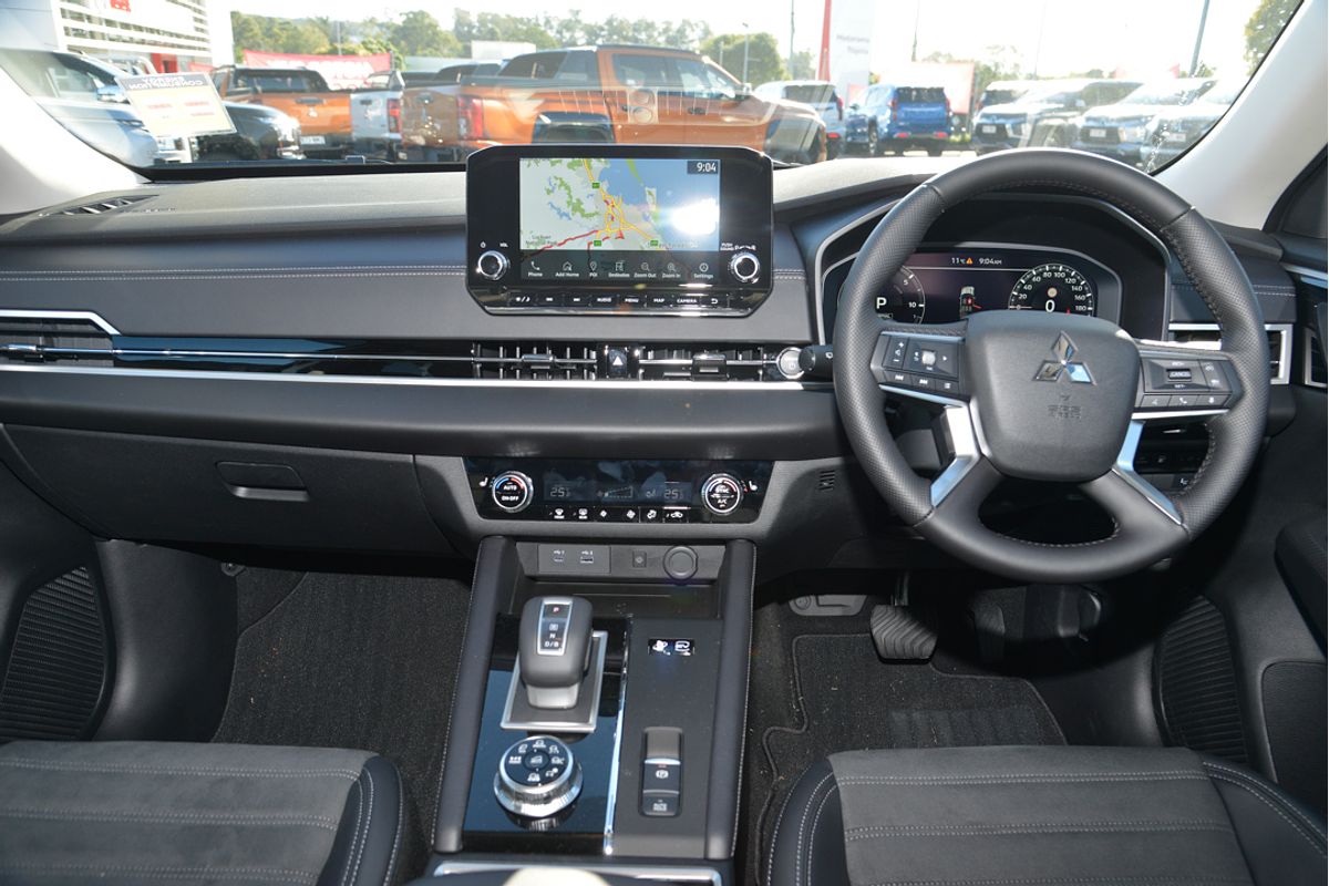 2025 Mitsubishi Outlander PHEV Aspire ZM