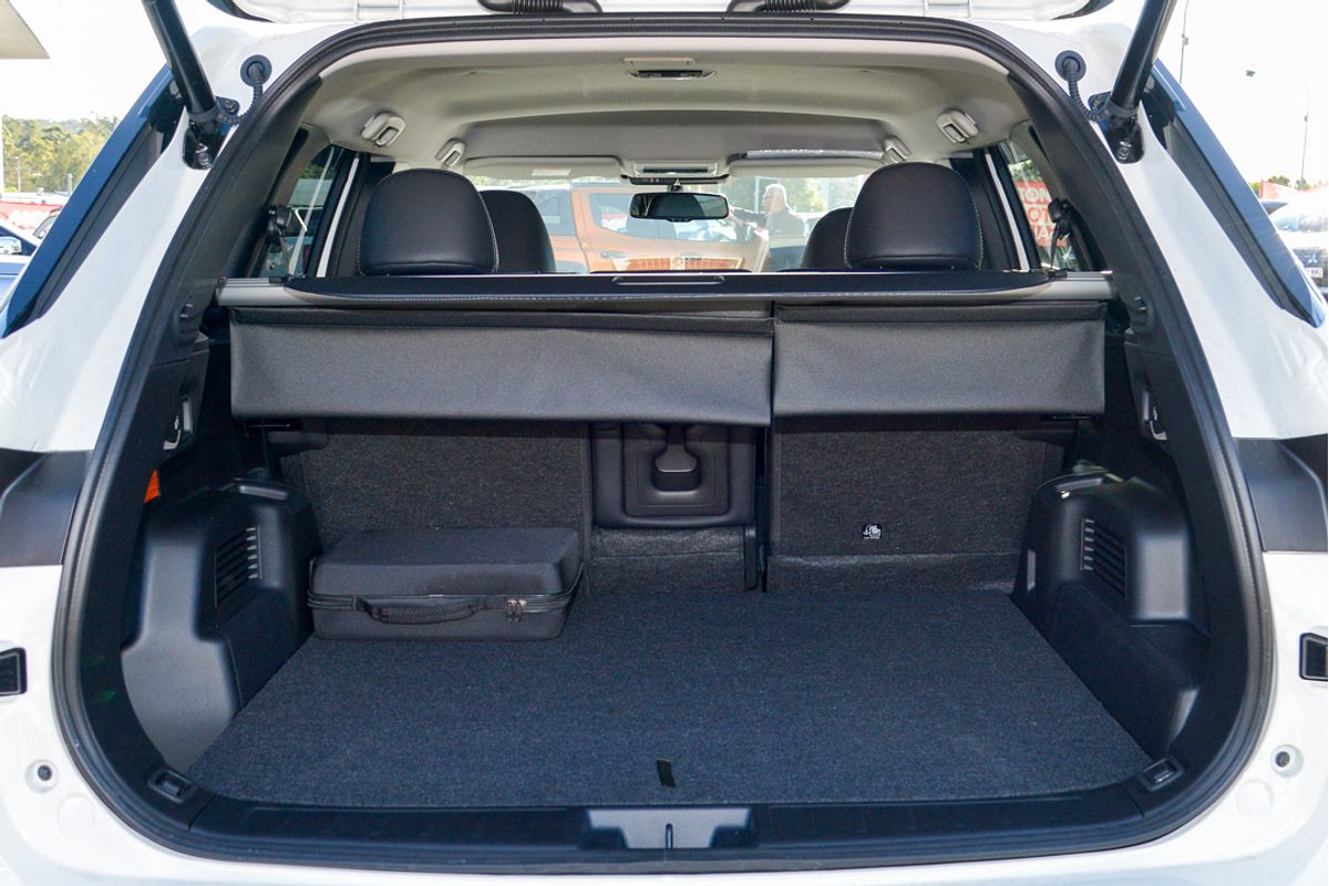 2025 Mitsubishi Outlander PHEV Aspire ZM