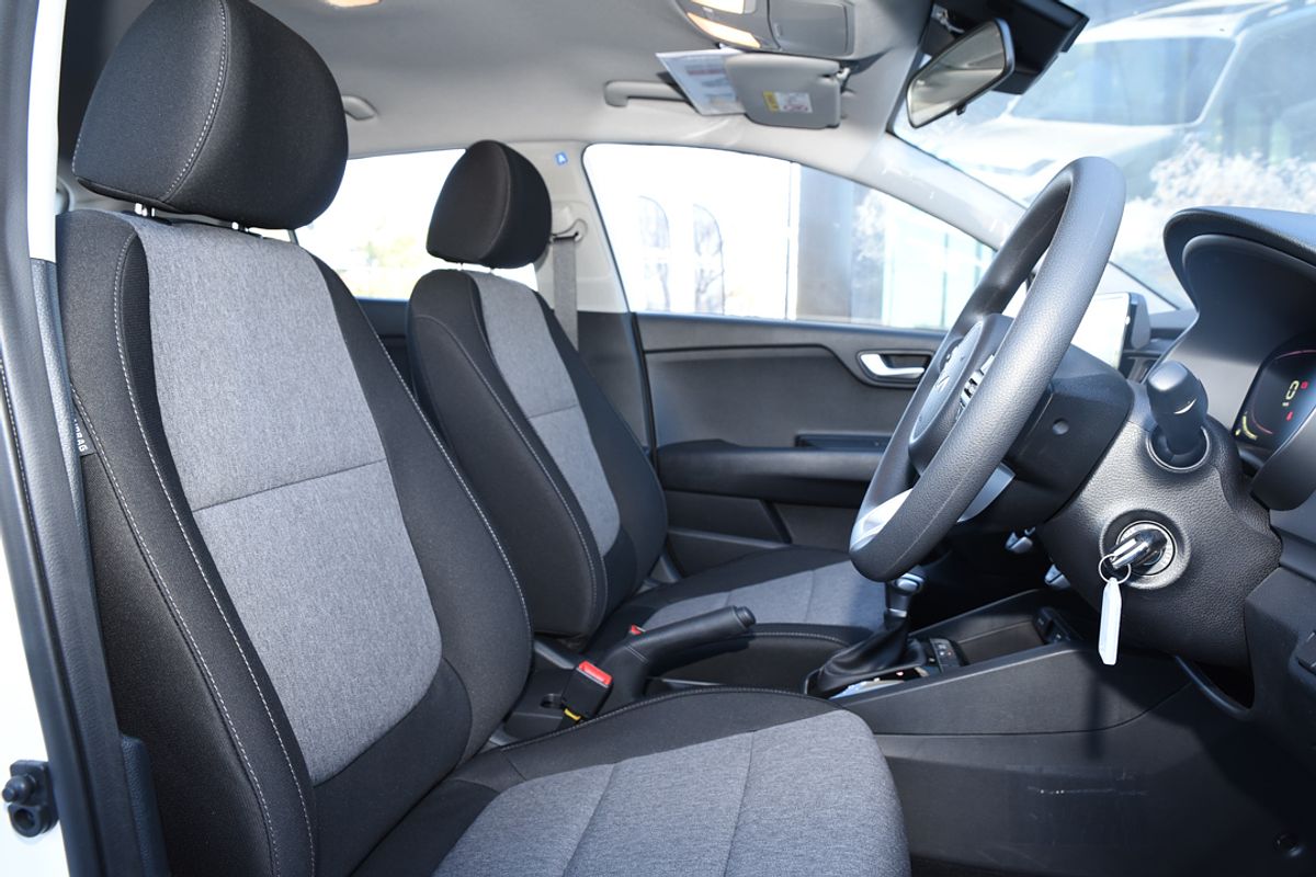 2025 Kia Stonic S YB